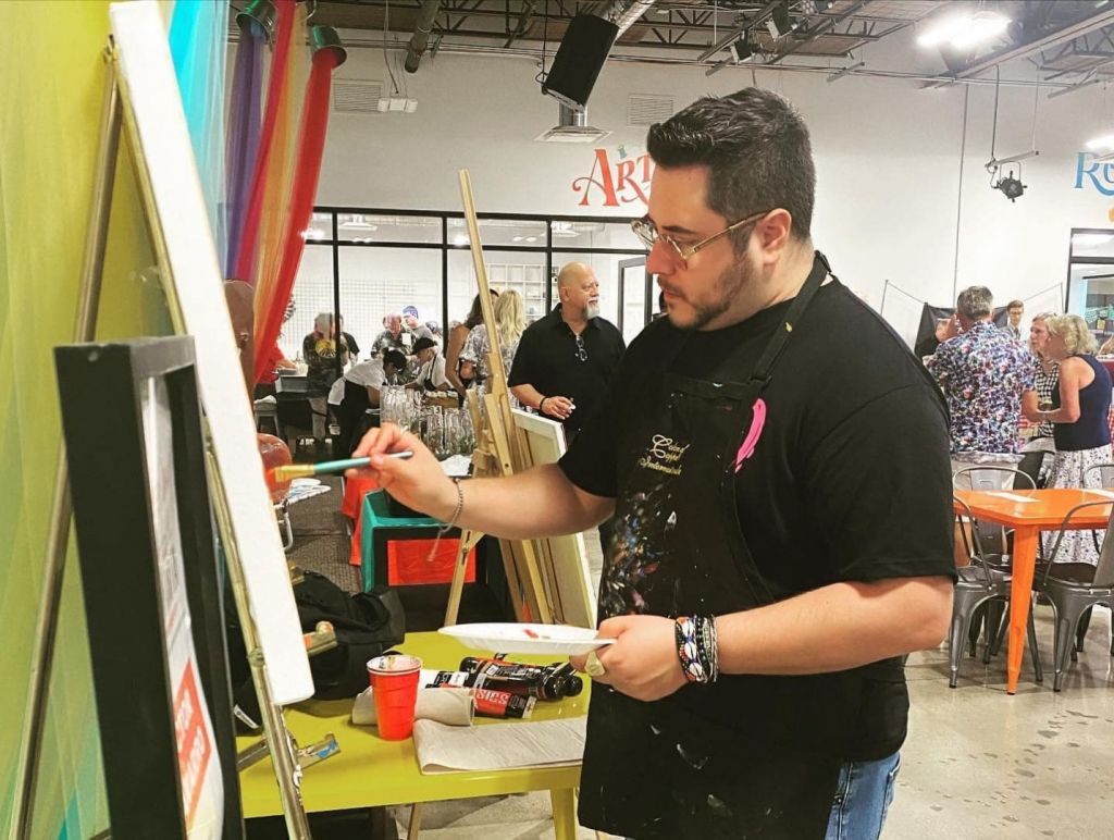 Meet Victor Navarro Artist, Philanthropist Entrepreneur SHOUTOUT